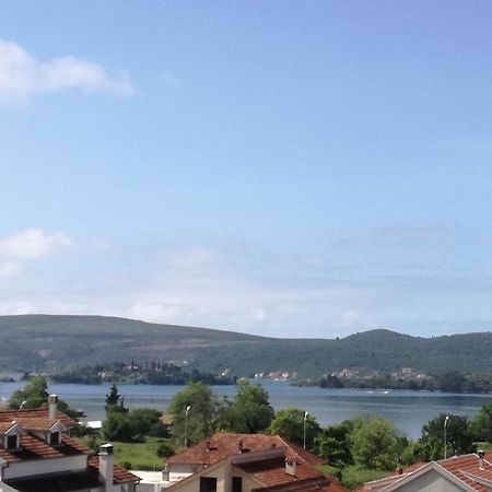 Milosavljevic Apartments Tivat Luaran gambar