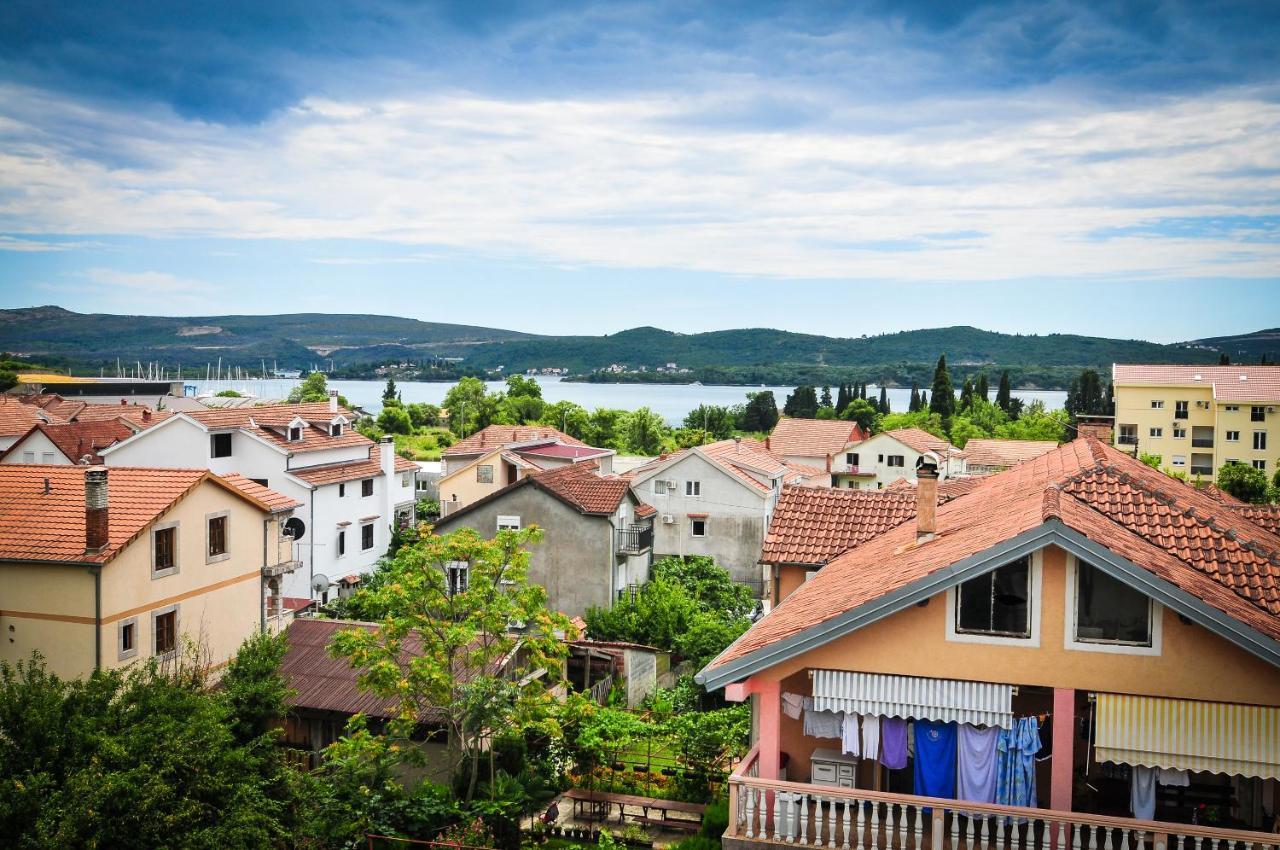 Milosavljevic Apartments Tivat Luaran gambar