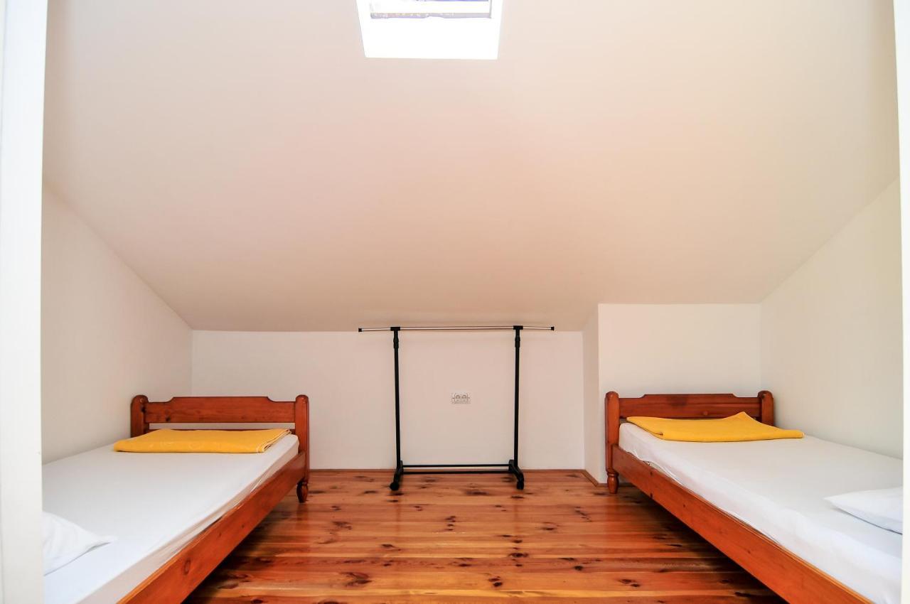 Milosavljevic Apartments Tivat Luaran gambar
