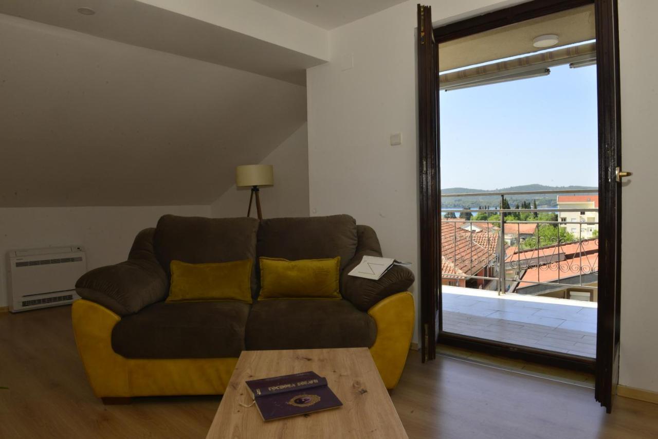 Milosavljevic Apartments Tivat Luaran gambar