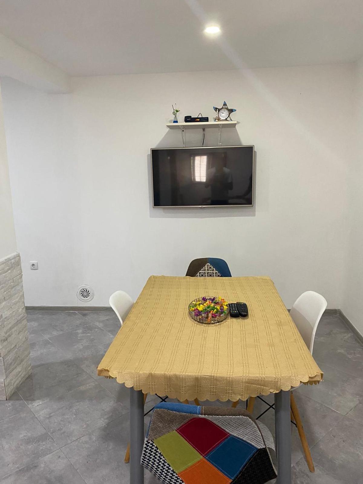 Milosavljevic Apartments Tivat Luaran gambar