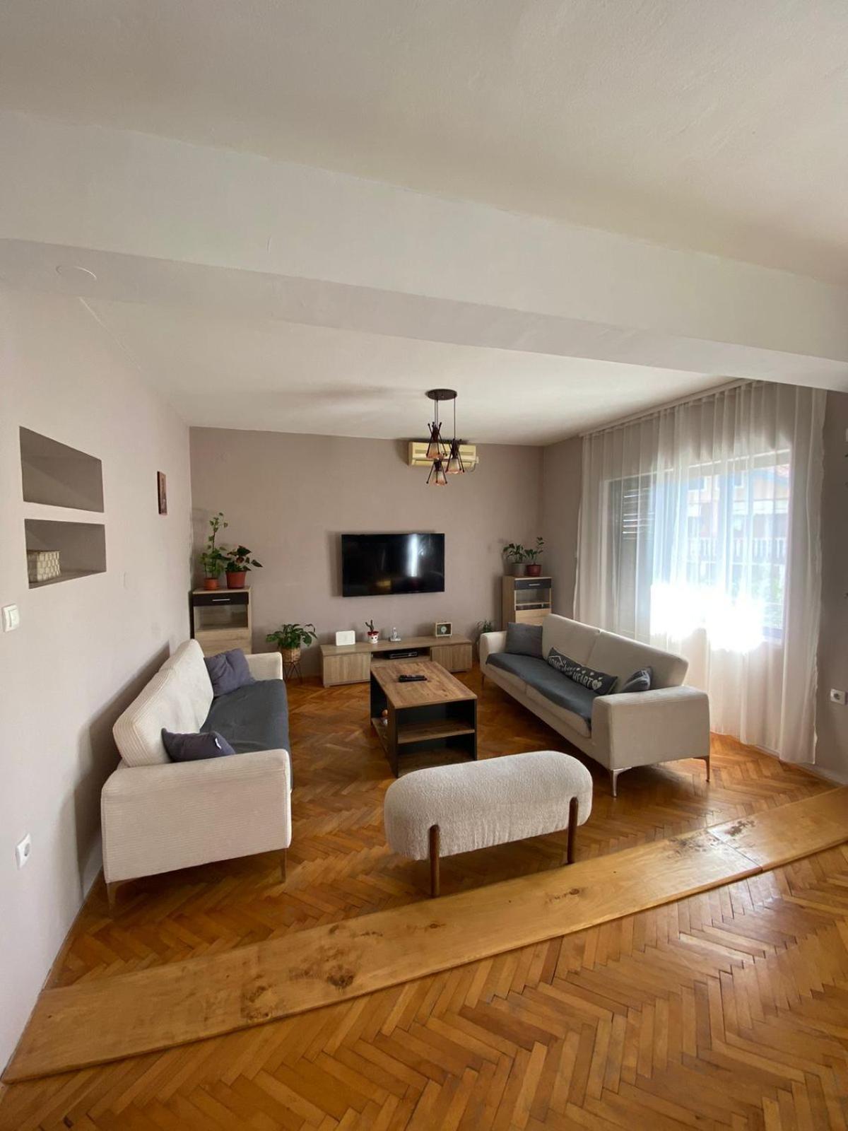 Milosavljevic Apartments Tivat Luaran gambar